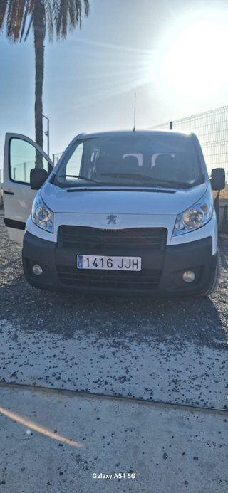 Peugeot Expert 2015