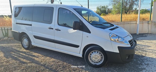 Peugeot Expert 2015