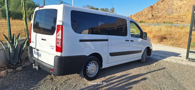 Peugeot Expert 2015