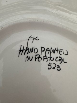 Sopera de cerámica pintada a mano