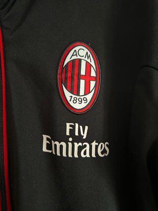 Chaqueta AC Milan Adidas Negra y Roja