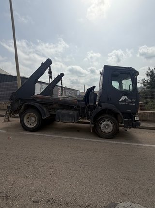 Camión Contenedor Renault 220/16/D 16 TM