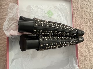 Botas Alma en Pena negras con tachuelas