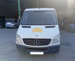 Guantera mercedes-benz sprinter ii caja 468077