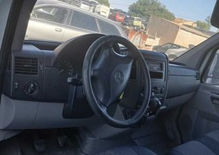 Guantera mercedes-benz sprinter ii caja 468077