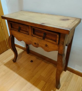 Mueble recibidor de madera maciza