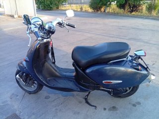 Moto Aprilia 50cc Scooter