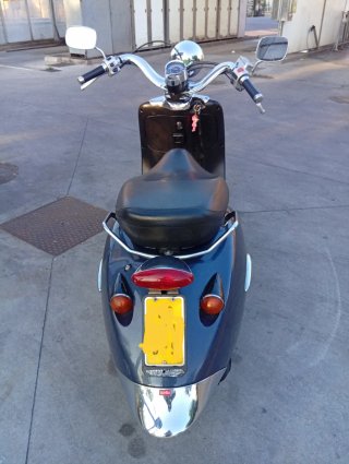Moto Aprilia 50cc Scooter