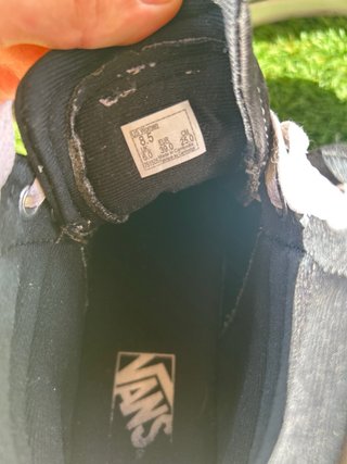 Vans Sk8-Hi negras y blancas usadas