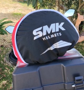 Casco SMK Helmets talla L Moto Nuevo