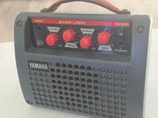 Amplificador Guitarra Yamaha VA-5