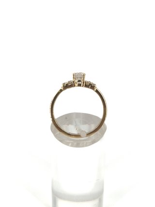 048-01-00245 Anillo Oro 18K con Diamantes
