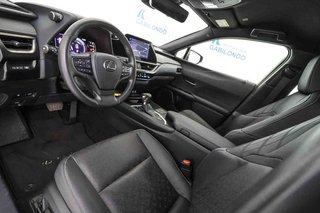 Lexus UX 2.0 250h Business