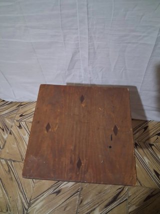 Mesa auxiliar/taburete rústico de madera