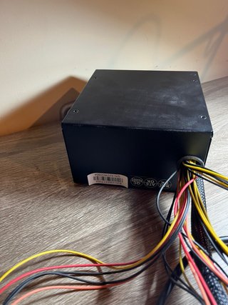 Fuente de alimentación ATX 700W para PC