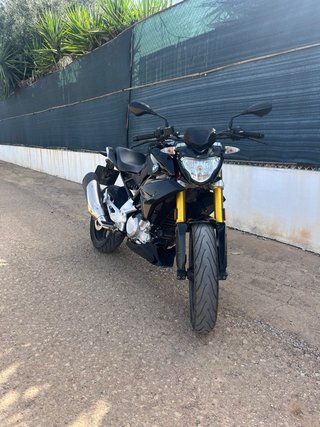 BMW G 310 R