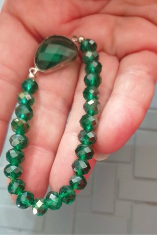 Braccialetto cristalli verdi elastico