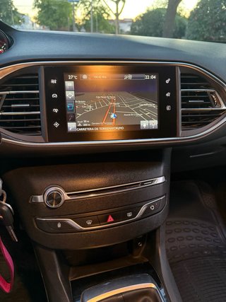 Peugeot 308 2016