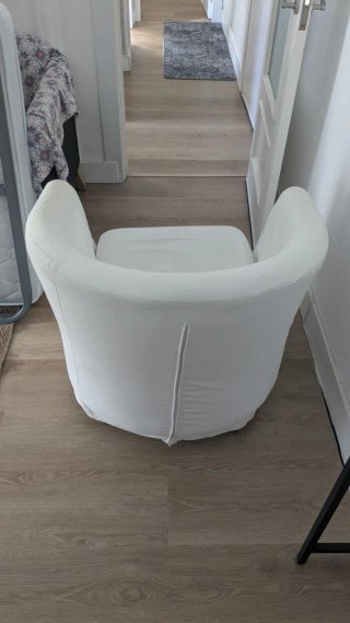 Butaca de tela blanca