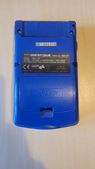 Nintendo Game Boy Color Ed. Pikachu con caja.