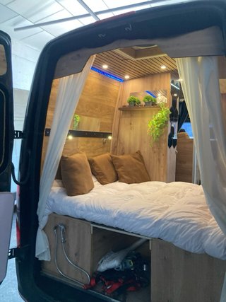 Mercedes-Benz eSprinter 2019