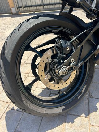 KTM Duke 2024 Naranja/Negra
