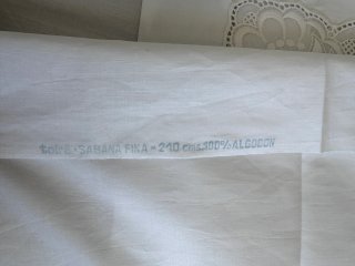 Juego de cama antiguo bordado