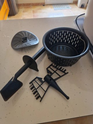 Robot de cocina monsieur cuisine.