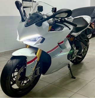 DUCATI SUPERSPORT 950S REESTRENO