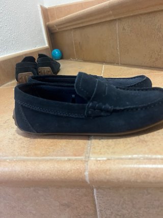 Mocasines niño Zara azul marino talla 31