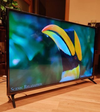 Como nuevo - LG Smart TV 50" UHD 4K - Con mando