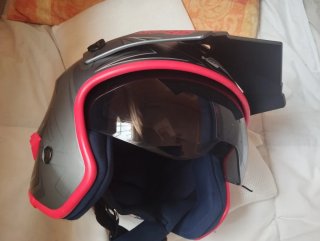 Casco de moto nuevo