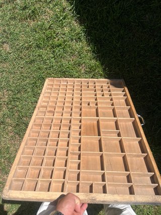 Cajón madera de chivalete antiguo (imprenta)