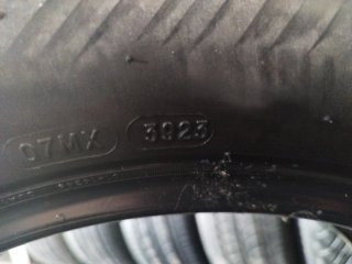 Neumáticos BF Goodrich 215/60 R17