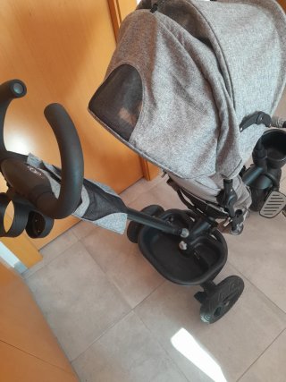Triciclo Evolutivo KinderKraft Gris