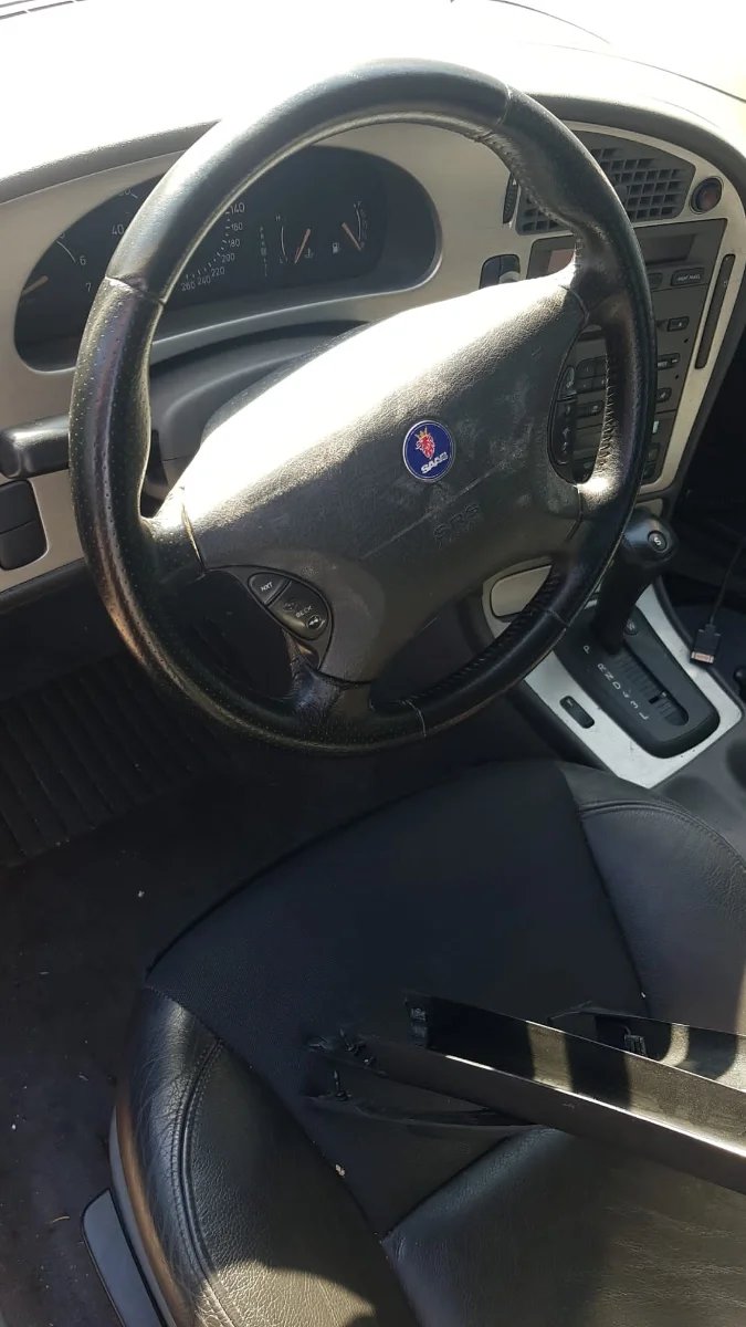 Despiece Saab - foto 1