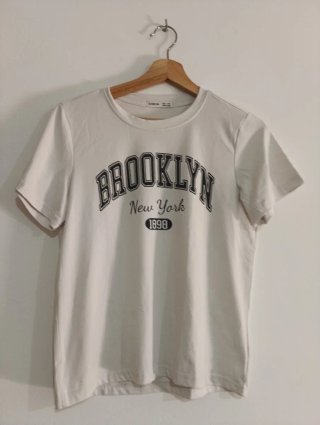Pack 4 Camisetas Gráficas