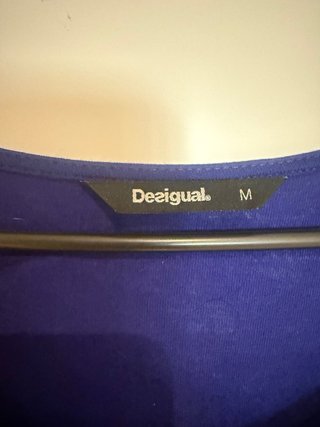 Top Desigual floral azul talla M
