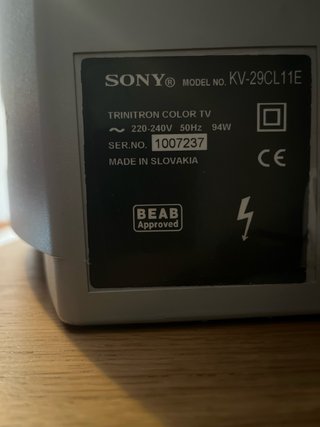 Televisor Sony Trinitron 28 Beige/Gris