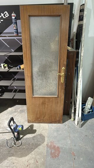 Puerta madera interior con cristal