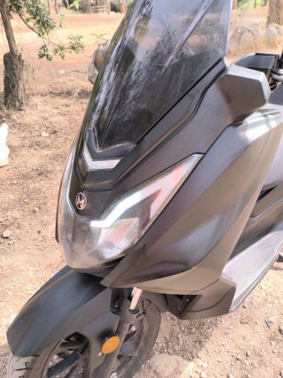 MITT 125 GTS 2025 Negra - Maxi Scooter