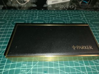 Bolígrafo Parker Insignia Oro