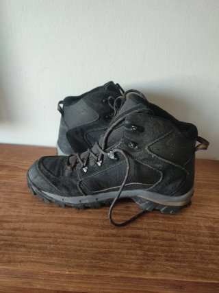 Botas de montaña Quechua Talla 44