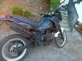 Kawasaki KLE 500