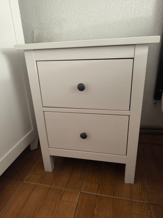 Mesita de noche Ikea madera