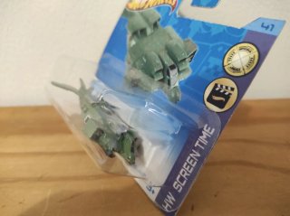Hot Wheels Aliens UD-4L Cheyenne Dropship
