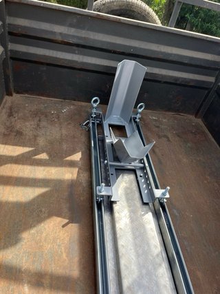 Portamotos para garaje de autocaravana