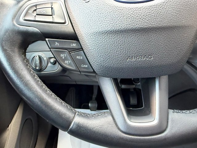 Ford C-MAX 1.5TDCI 120Cv Titanium ¡¡56.000KMS!!