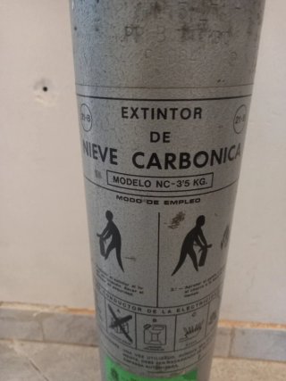 Extintor antiguo Nieve Carbonica
