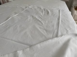 Sábana vintage con encaje blanco